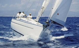  Competitive sailing course